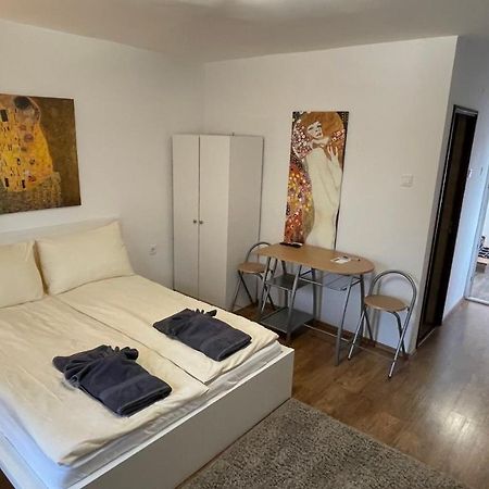 Balatonföldvár City Apartman מראה חיצוני תמונה