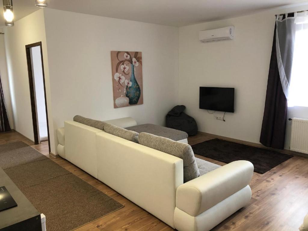 Balatonföldvár City Apartman מראה חיצוני תמונה