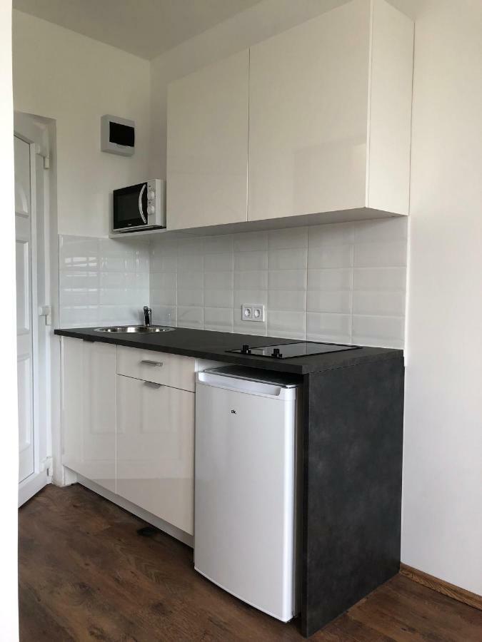 Balatonföldvár City Apartman מראה חיצוני תמונה